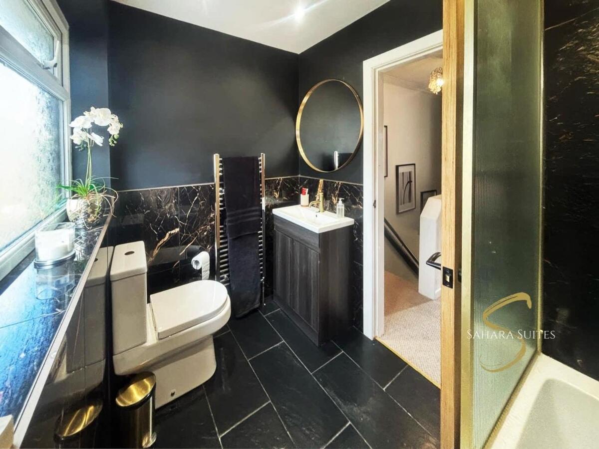 Stylish 2Bed - Manchester - Free Parking Hyde Luaran gambar