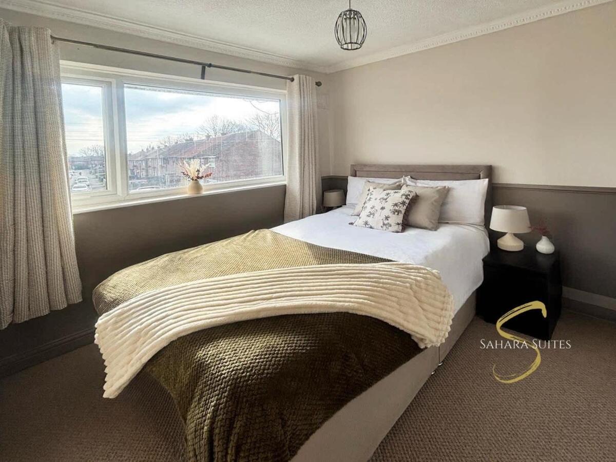Stylish 2Bed - Manchester - Free Parking Hyde Luaran gambar